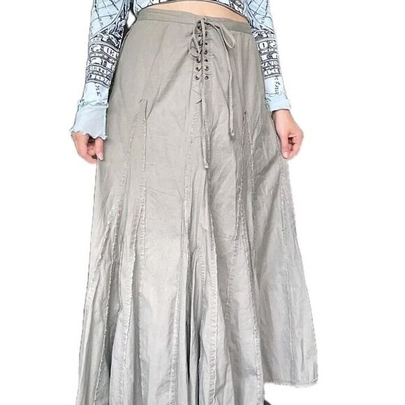 CAbi Light Sage Lace-up Front Maxi Skirt Frayed Distressed Trim Size Small Goth - Picture 1 of 9